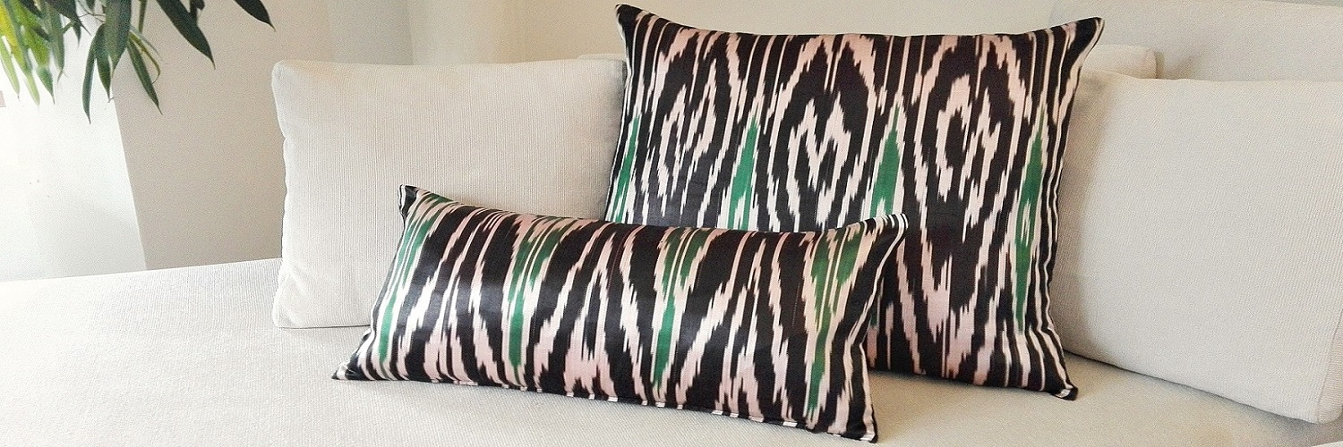 cuscini colorati ikat