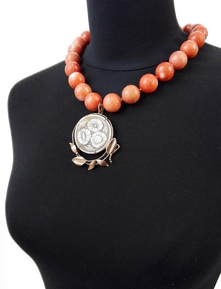 Necklace with Cameo