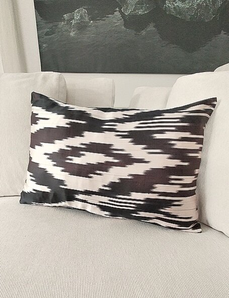 Cuscino rettangolare in seta ikat