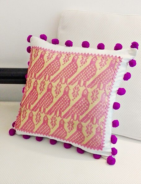 Otomi Cushion