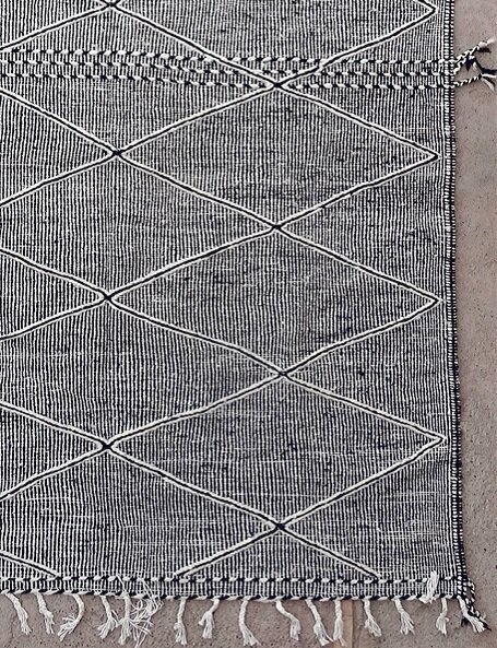 MOROCCAN KILIM RUG - FRM512Z