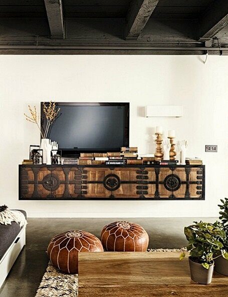 Moroccan pouf
