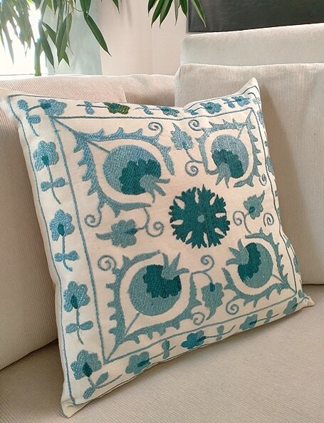 Cuscino arredo letto Suzani