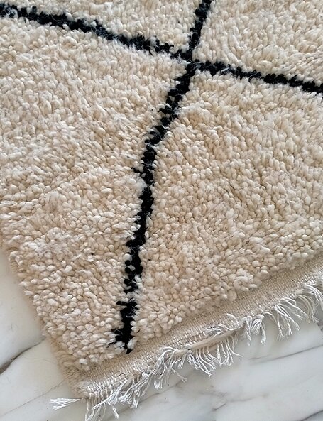 MOROCCAN BEDSIDE RUG - CTP572